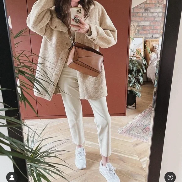 MANGO oversized faux shearling jacket blogger zara competitor brand - Picture 7 of 15